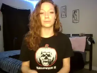 LizDaSnowbunny's Live Sex Cam Show
