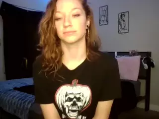 LizDaSnowbunny's Live Sex Cam Show