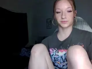 LizDaSnowbunny's Live Sex Cam Show