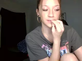 LizDaSnowbunny's Live Sex Cam Show