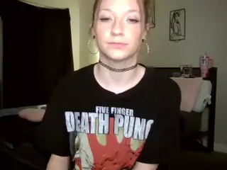 LizDaSnowbunny's Live Sex Cam Show