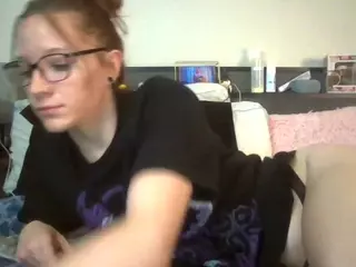 LizDaSnowbunny's Live Sex Cam Show