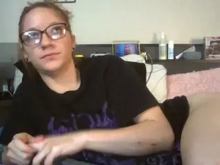 LizDaSnowbunny's Live Sex Cam Show