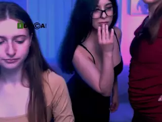 barbara-meow's Live Sex Cam Show