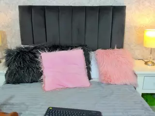 Madison Wiilde's Live Sex Cam Show