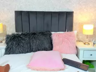 Madison Wiilde's Live Sex Cam Show