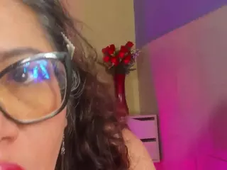 Mariapaulareal's Live Sex Cam Show