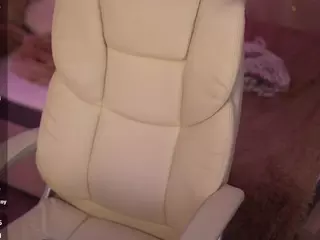 JennyyLuv's Live Sex Cam Show