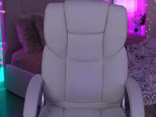 JennyyLuv's Live Sex Cam Show