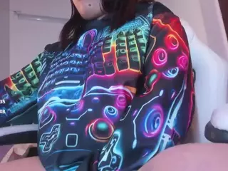 Jhiinny-Brownn's Live Sex Cam Show