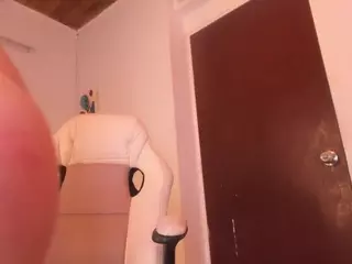 Jhiinny-Brownn's Live Sex Cam Show