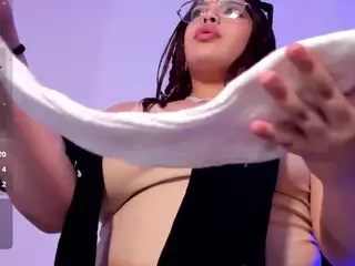 martina-monrhoee's Live Sex Cam Show