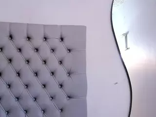 martina-monrhoee's Live Sex Cam Show