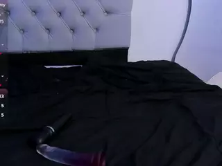 martina-monrhoee's Live Sex Cam Show