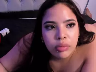 martina-monrhoee's Live Sex Cam Show