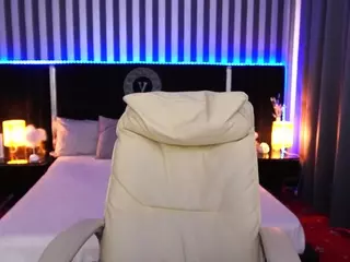AfinaLinn's Live Sex Cam Show