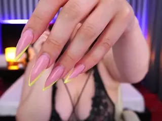 AfinaLinn's Live Sex Cam Show