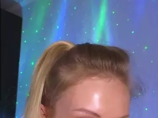 Ann's Live Sex Cam Show