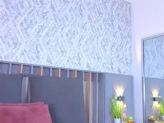 Mia-Oceann's Live Sex Cam Show