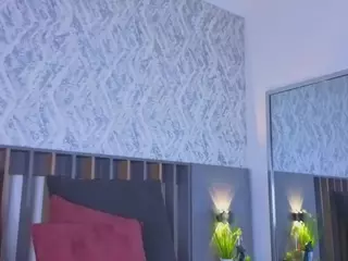 Mia-Oceann's Live Sex Cam Show