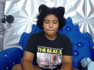 alicurly's Live Sex Cam Show