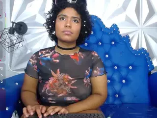 alicurly's Live Sex Cam Show