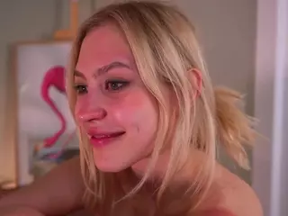 HildaGuyse's Live Sex Cam Show