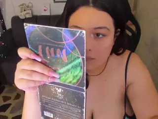 JulietaKane's Live Sex Cam Show