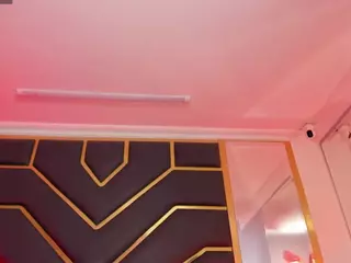 ScarleettHott's Live Sex Cam Show