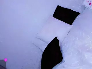Shanelengel's Live Sex Cam Show