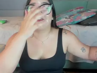 Aleja-NiceAss's Live Sex Cam Show
