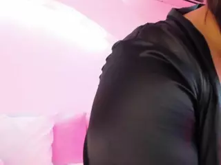 Artica Belle's Live Sex Cam Show