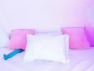 Artica Belle's Live Sex Cam Show
