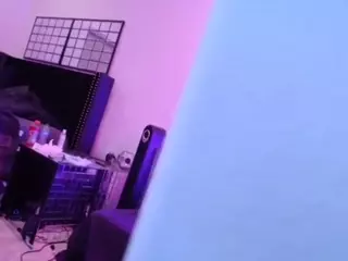 Midnightrose11's Live Sex Cam Show