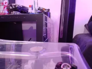 Midnightrose11's Live Sex Cam Show