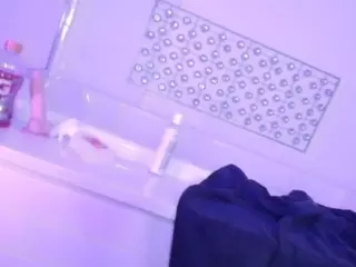 Midnightrose11's Live Sex Cam Show