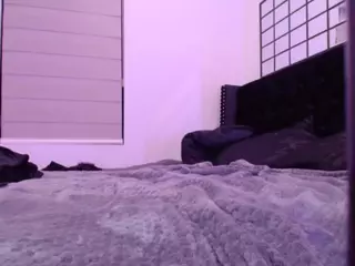 Midnightrose11's Live Sex Cam Show