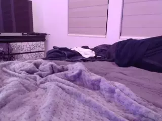 Midnightrose11's Live Sex Cam Show
