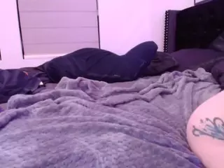 Midnightrose11's Live Sex Cam Show