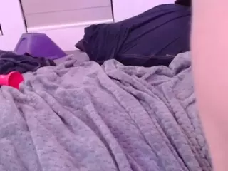 Midnightrose11's Live Sex Cam Show
