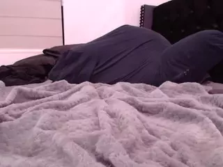 Midnightrose11's Live Sex Cam Show