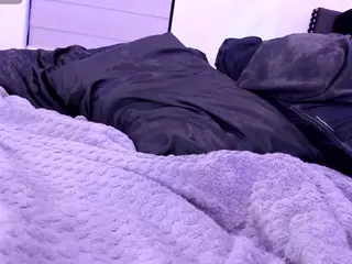 Midnightrose11's Live Sex Cam Show