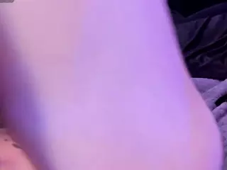Midnightrose11's Live Sex Cam Show