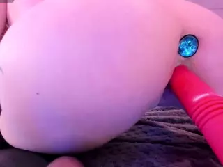 Midnightrose11's Live Sex Cam Show