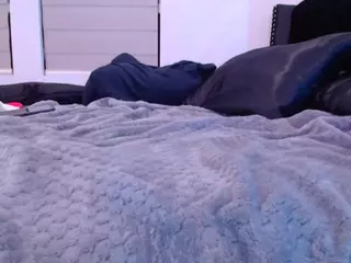 Midnightrose11's Live Sex Cam Show