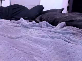Midnightrose11's Live Sex Cam Show