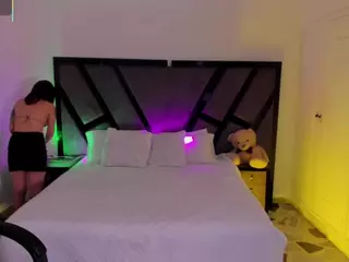 MelannyLuv's Live Sex Cam Show