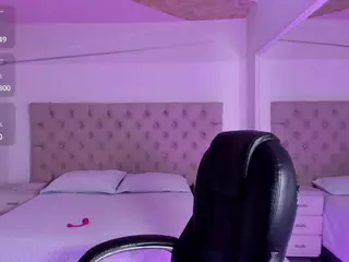 MelannyLuv's Live Sex Cam Show