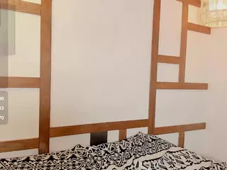 CristalJade's Live Sex Cam Show