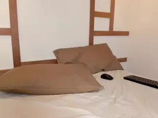CristalJade's Live Sex Cam Show